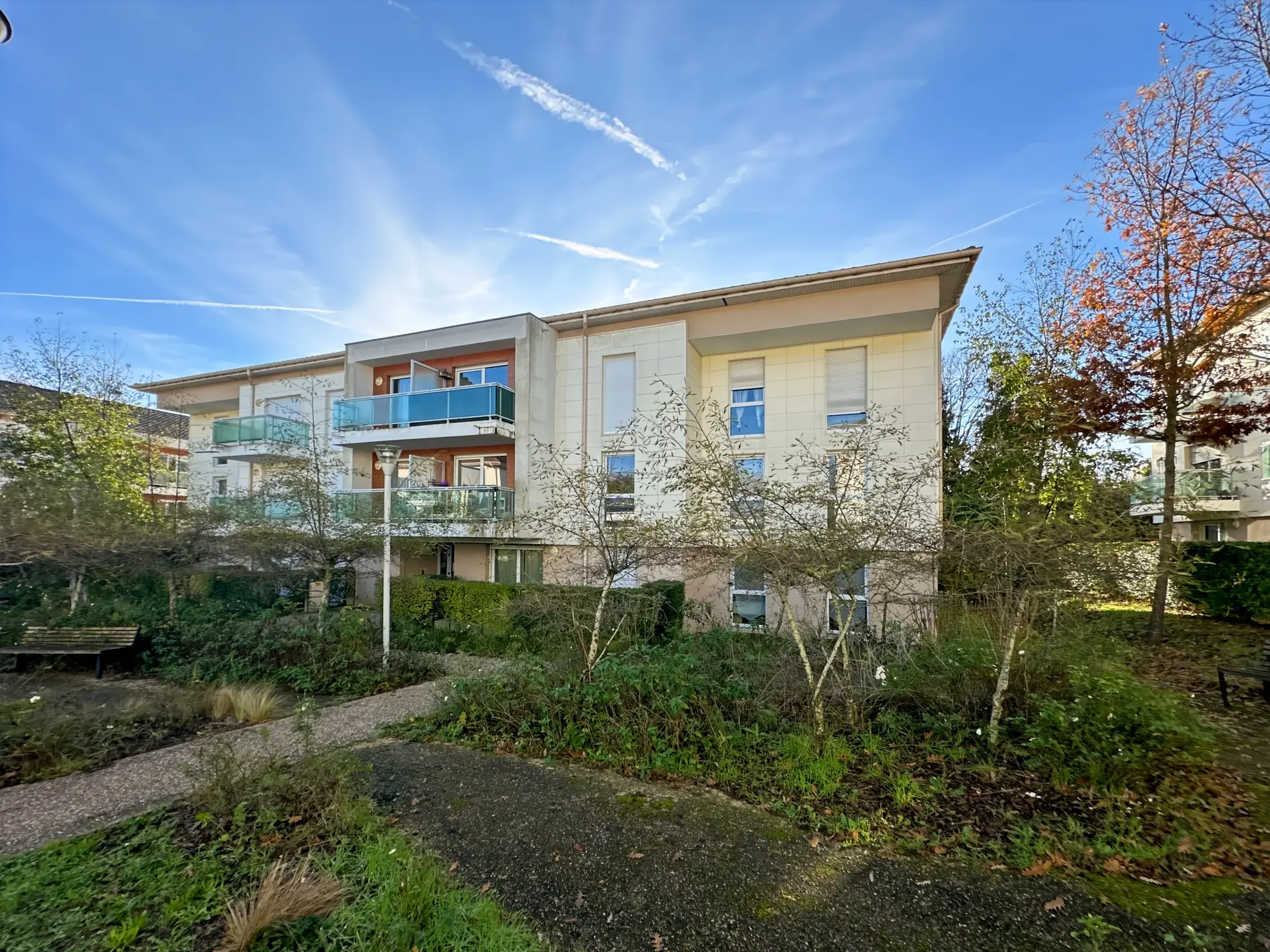 Investissement : Appartement de 3 pièce de 66 m² à Montlignon en résidence senior 