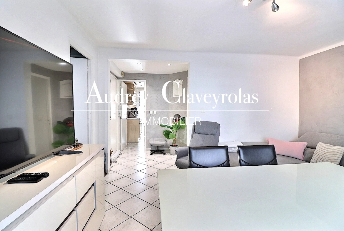 Appartement T4 lumineux et rénové avec cave et parking à La Valentine 