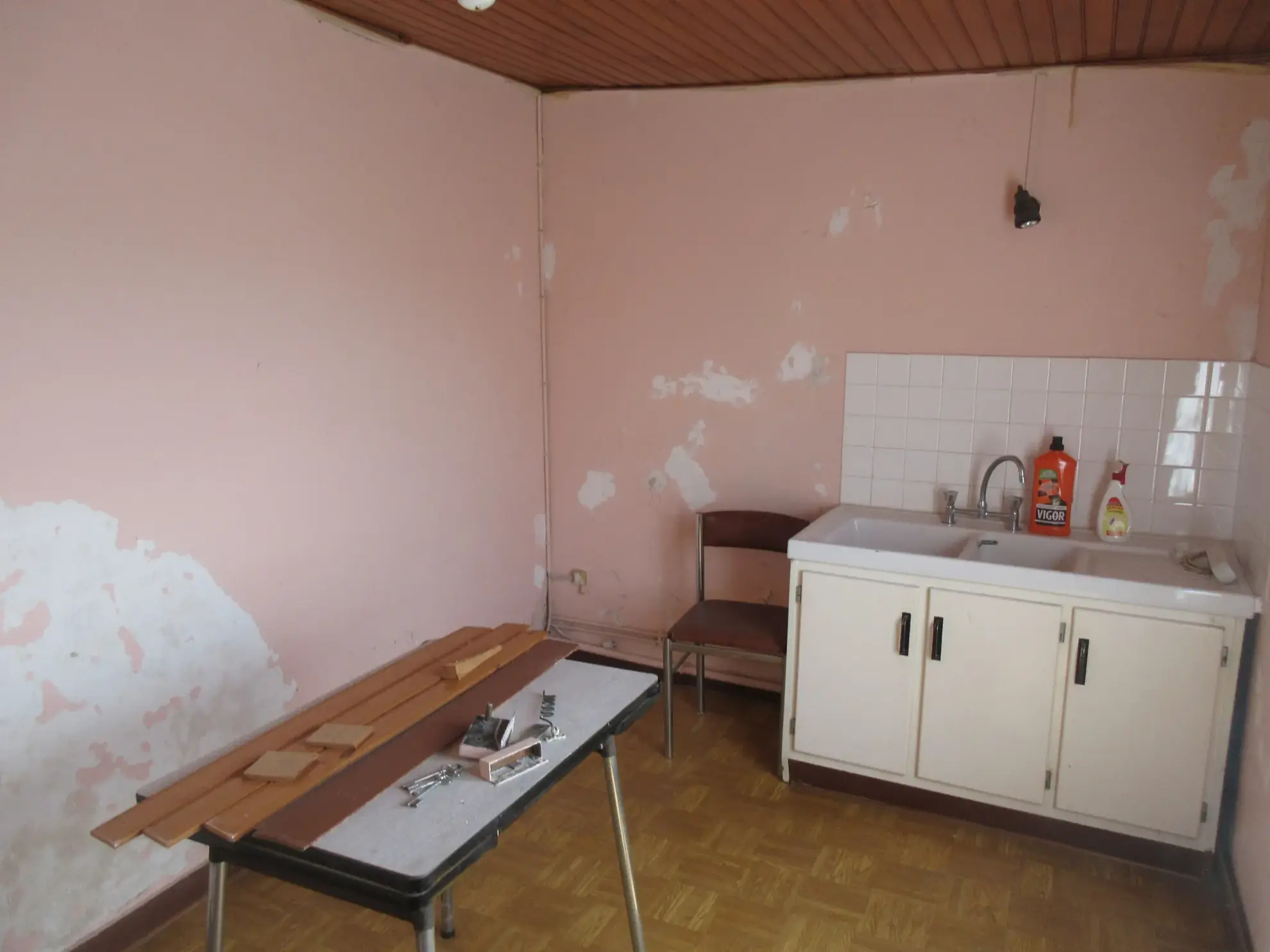 À vendre maison briarde à Jouy-sur-Morin - 171 m² à rénover, grand terrain 
