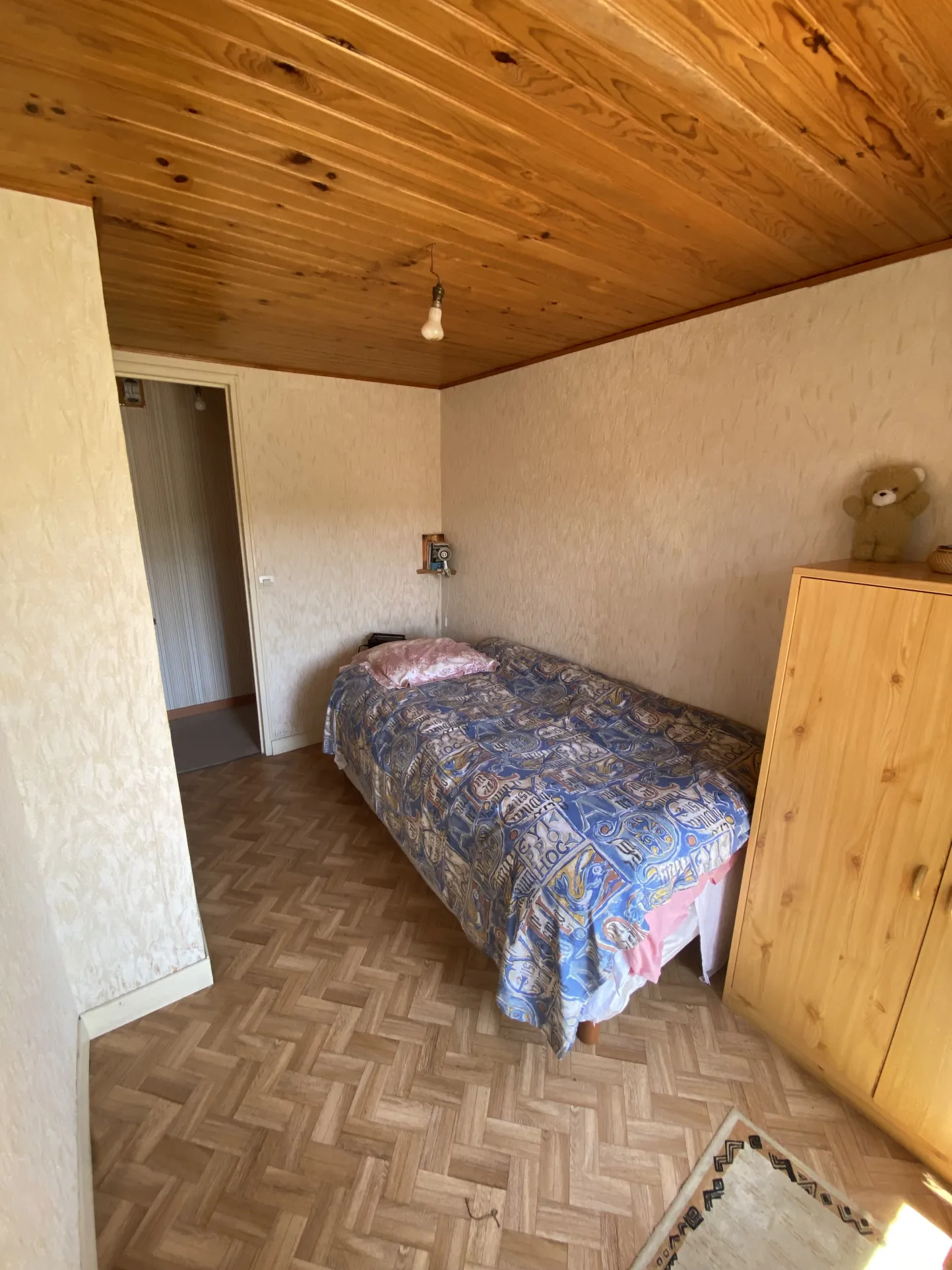 À vendre maison briarde à Jouy-sur-Morin - 171 m² à rénover, grand terrain 