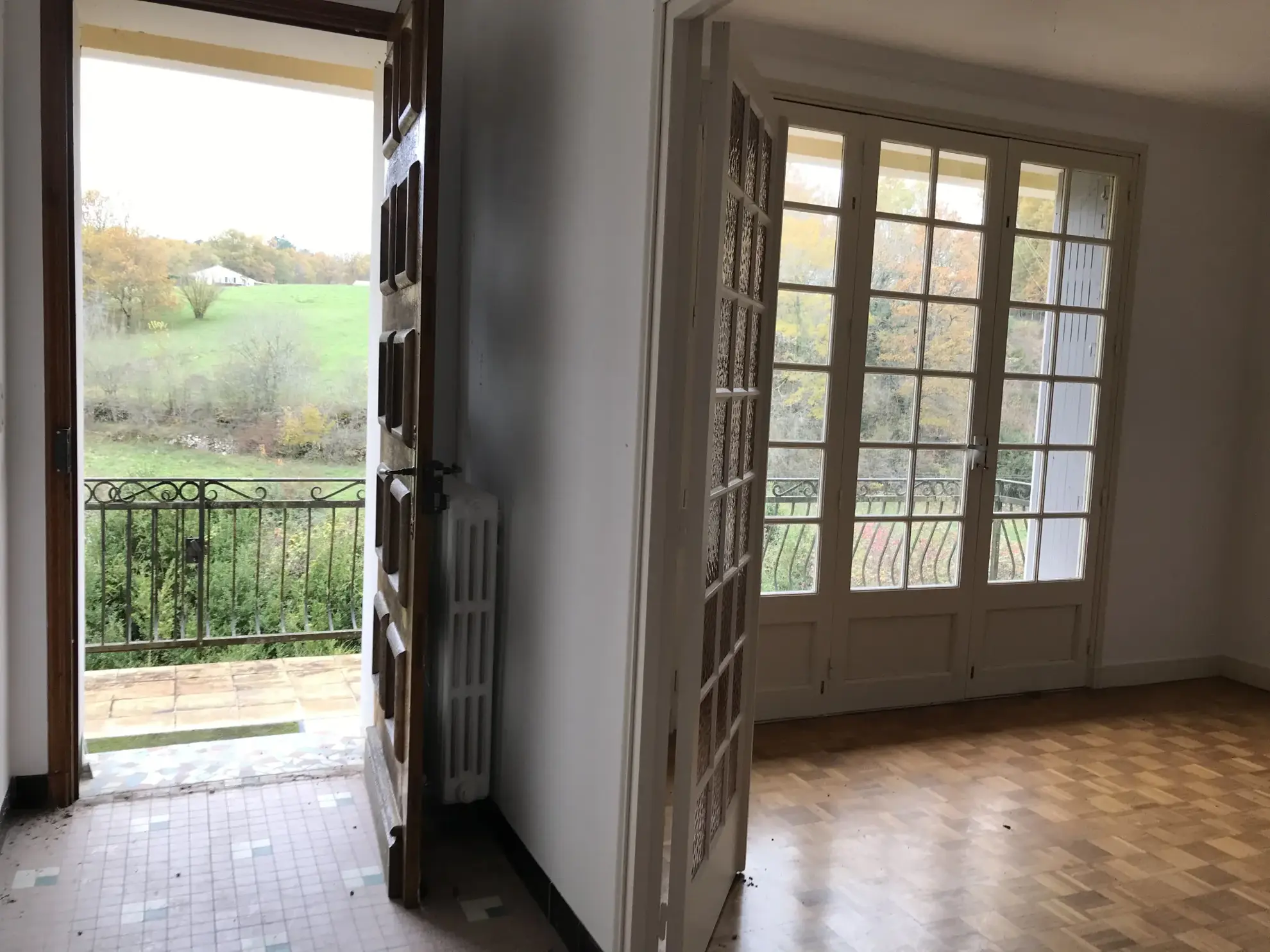 Maison de village avec 3 chambres et grand terrain dans le Périgord Vert 