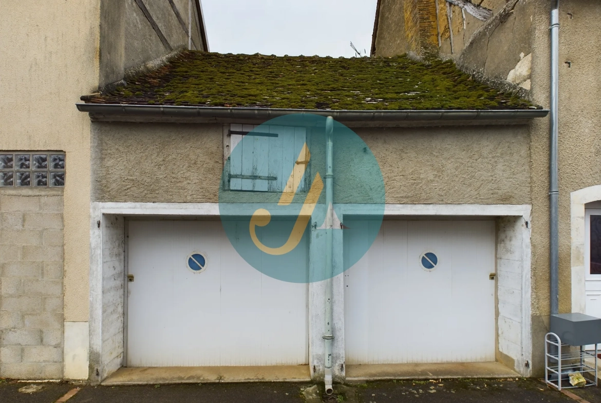 Maison de village avec grand potentiel à Arquian, idéal pour résidence ou investissement locatif 
