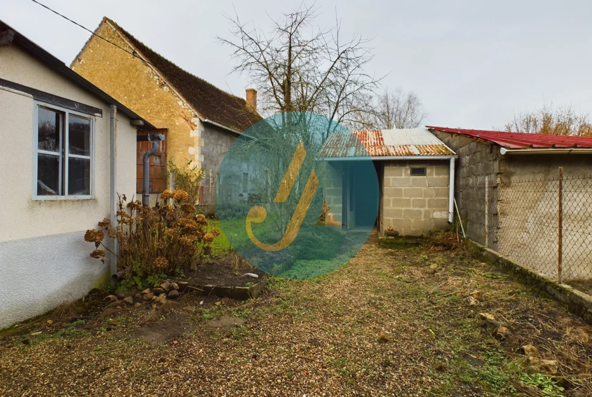 Maison de village avec grand potentiel à Arquian, idéal pour résidence ou investissement locatif 