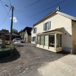 Maison de 200 m² avec 5 chambres à Villers-sous-Chalamont - Opportunité d'investissement