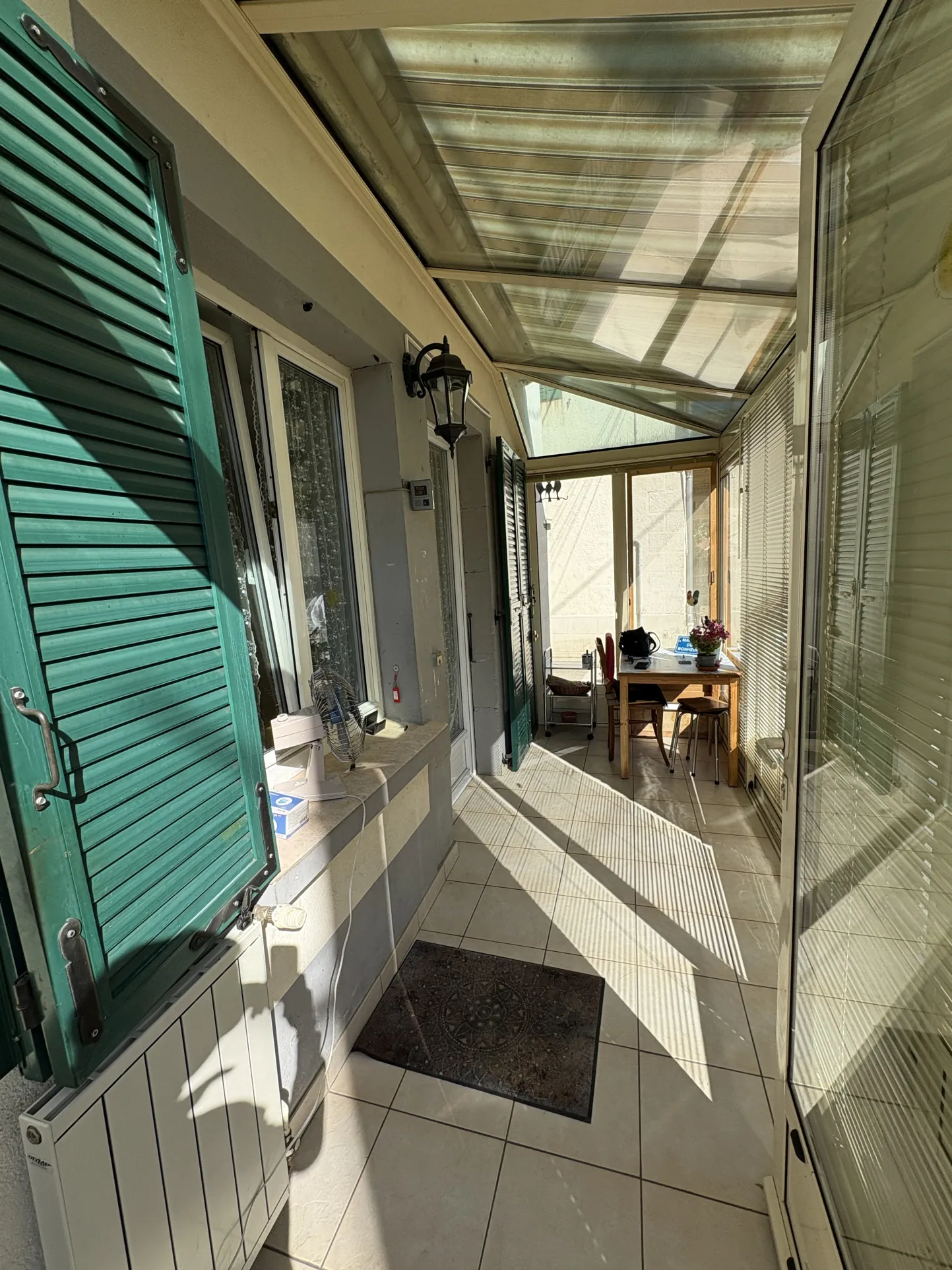 Maison de 200 m² avec 5 chambres à Villers-sous-Chalamont - Opportunité d'investissement 