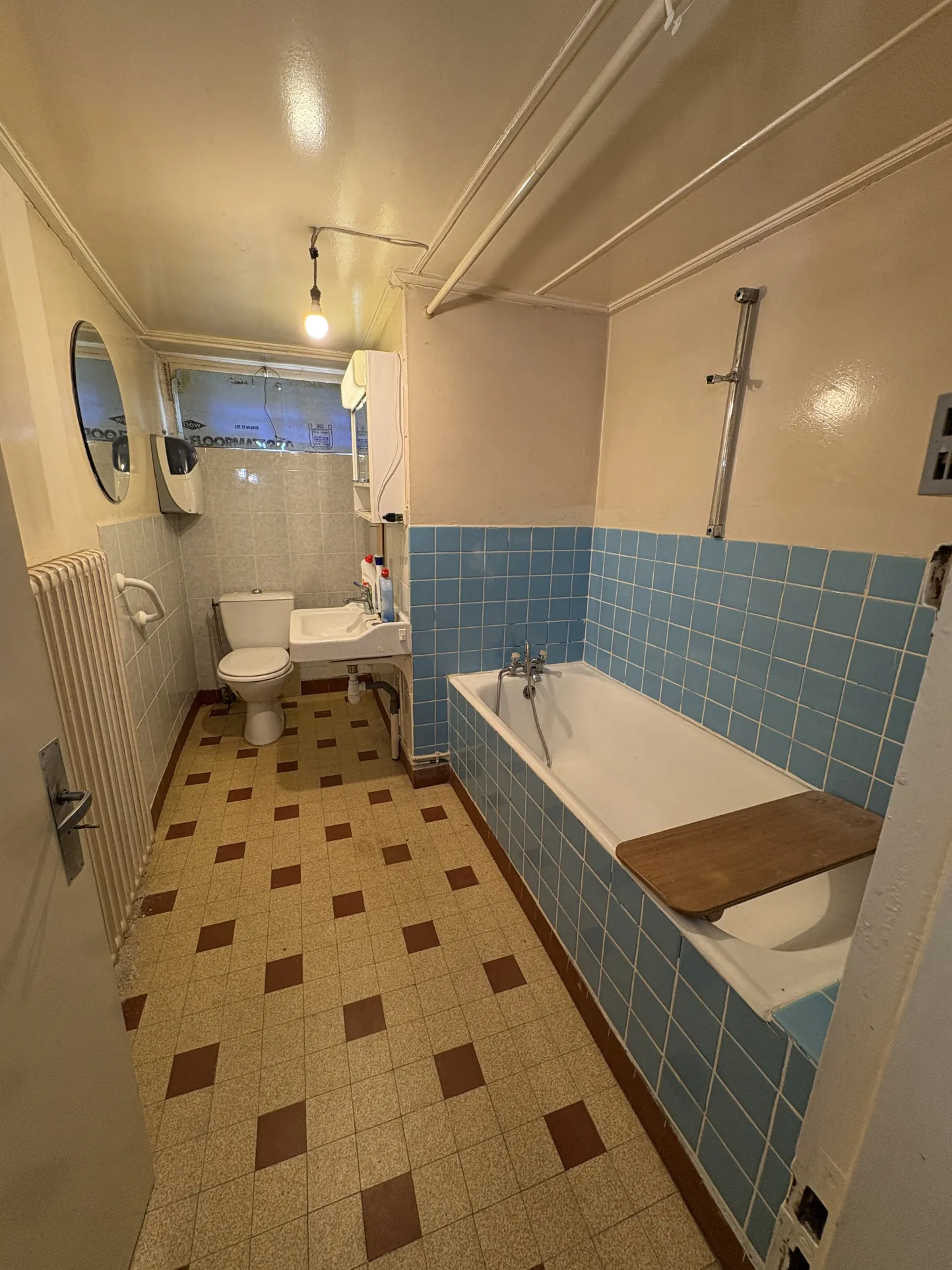 Maison de 200 m² avec 5 chambres à Villers-sous-Chalamont - Opportunité d'investissement 