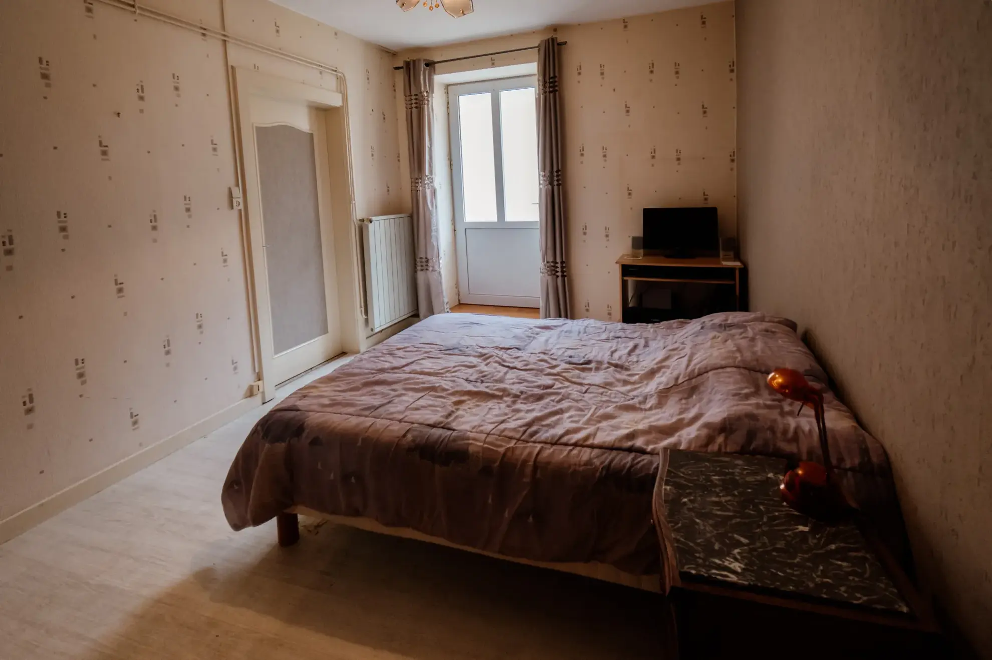 Maison de 200 m² avec 5 chambres à Villers-sous-Chalamont - Opportunité d'investissement 