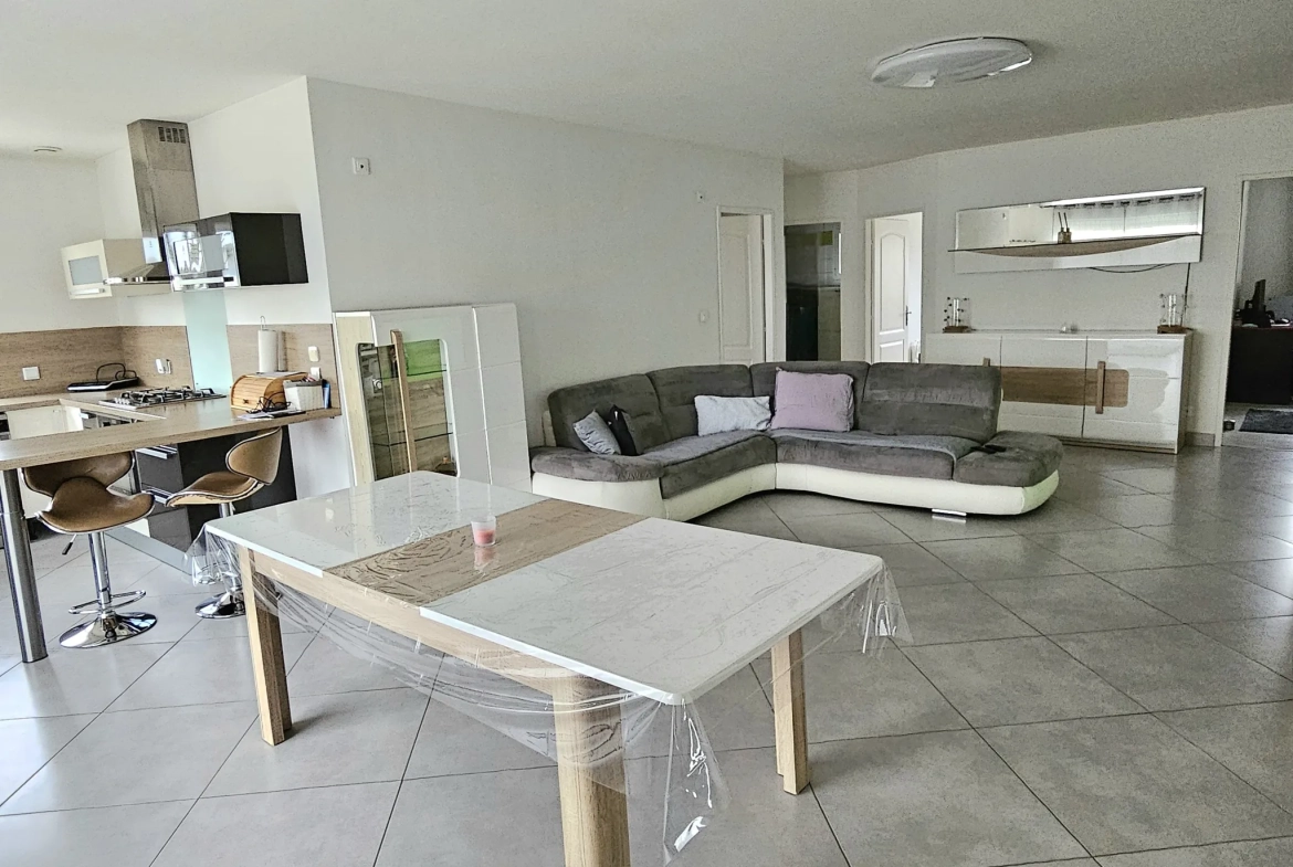 À vendre pavillon récent de 97 m² à Saint-Dizier 