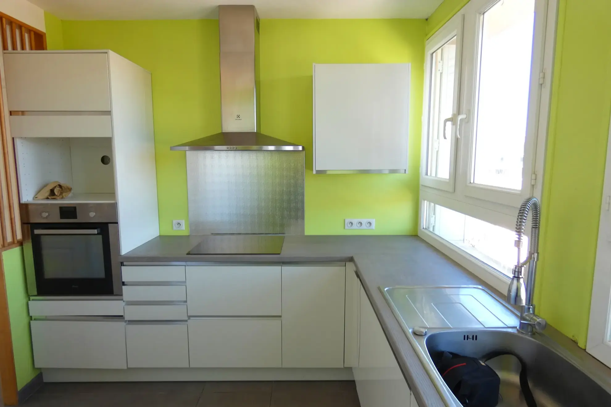 Appartement 4 pièces lumineux avec vue dégagée et garage à Aurillac 