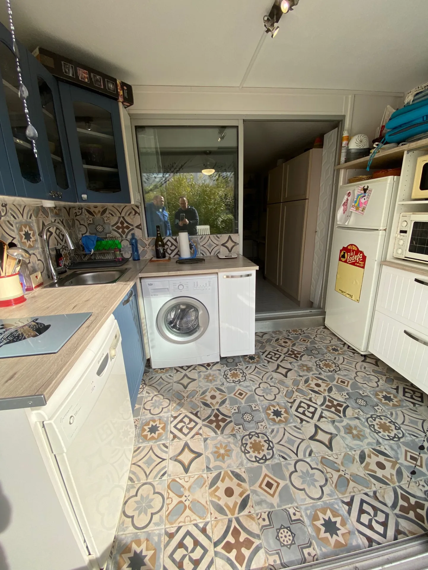 Studio meublé de 26m² avec terrasse et garage au Grau du Roi 