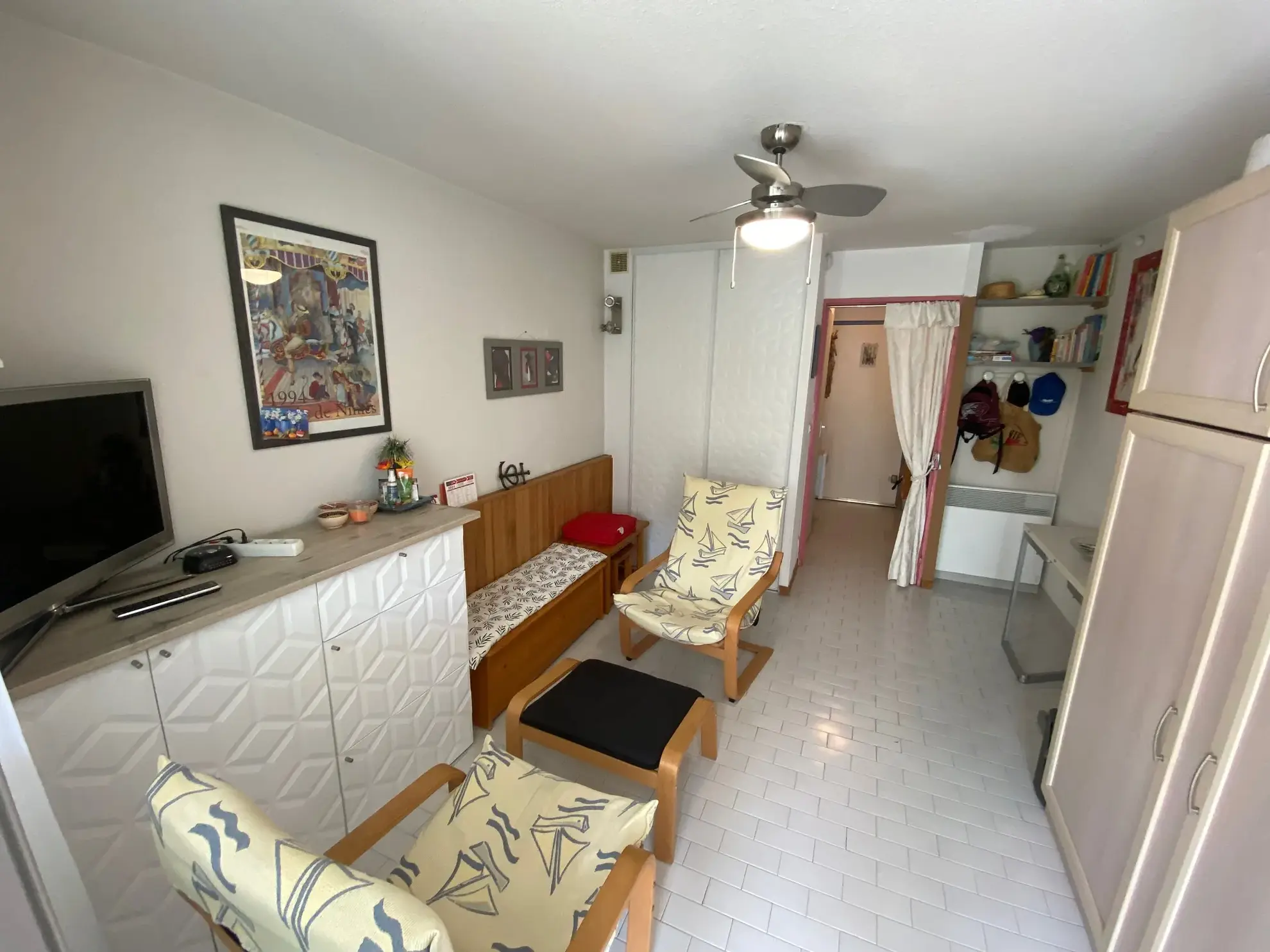 Studio meublé de 26m² avec terrasse et garage au Grau du Roi 
