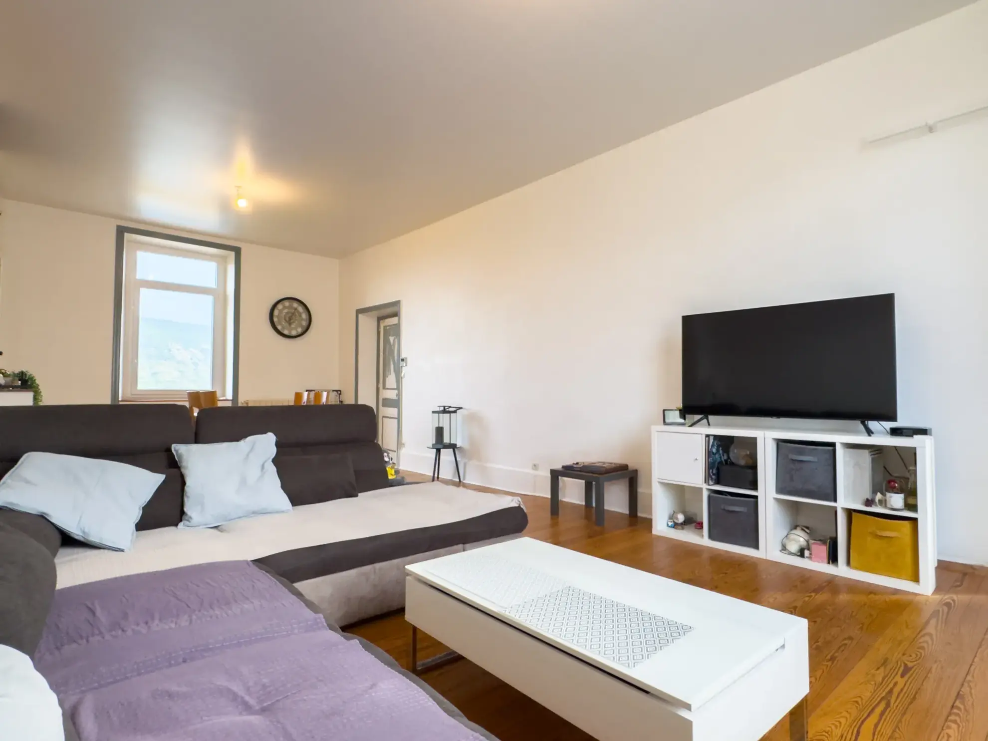 Maison rénovée avec piscine, 4 chambres, grand terrain à Privas secteur Ruissol 