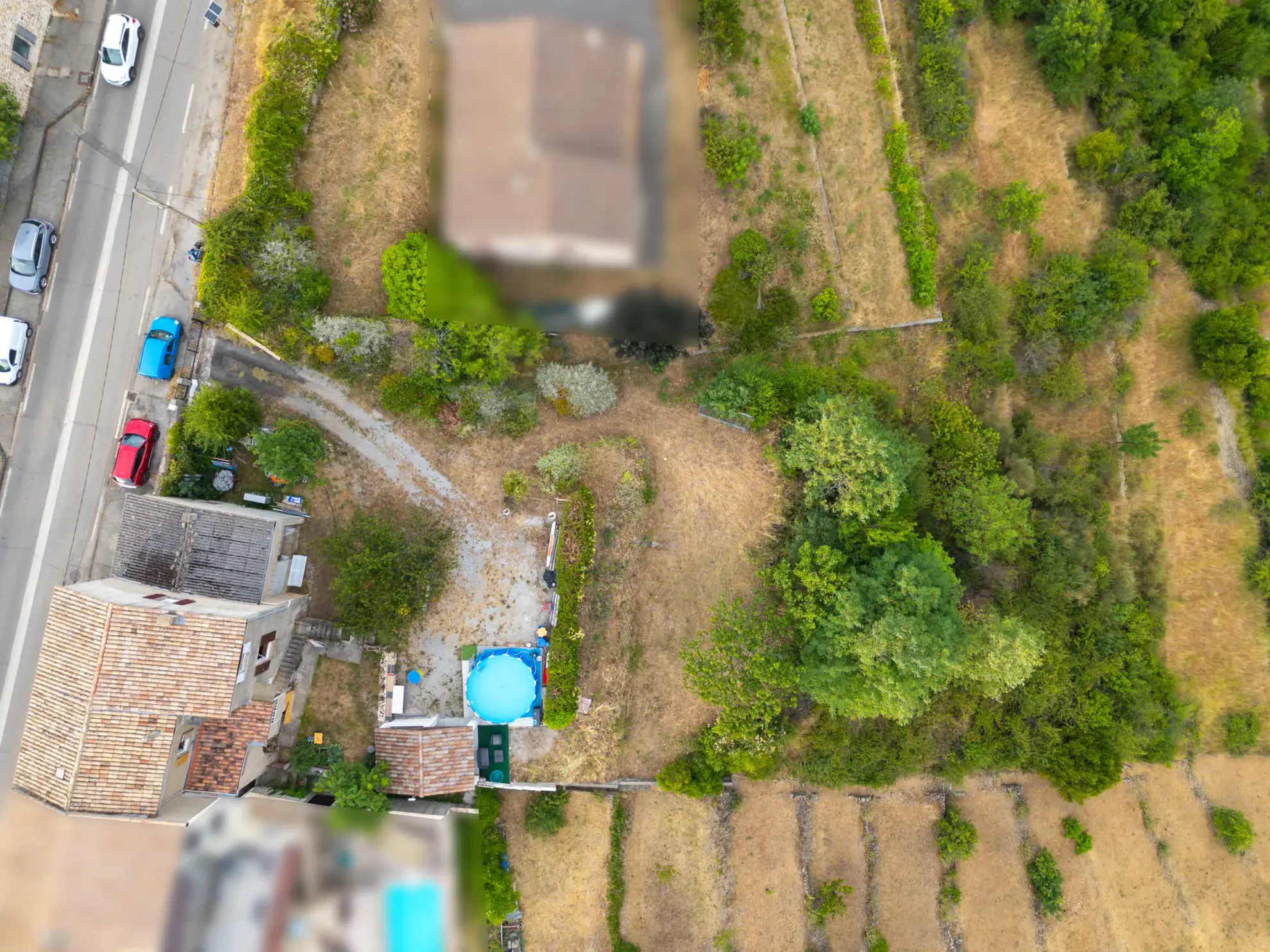 Maison rénovée avec piscine, 4 chambres, grand terrain à Privas secteur Ruissol 
