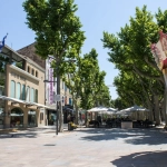 Ensemble immobilier à vendre à Istres avec rendement locatif élevé