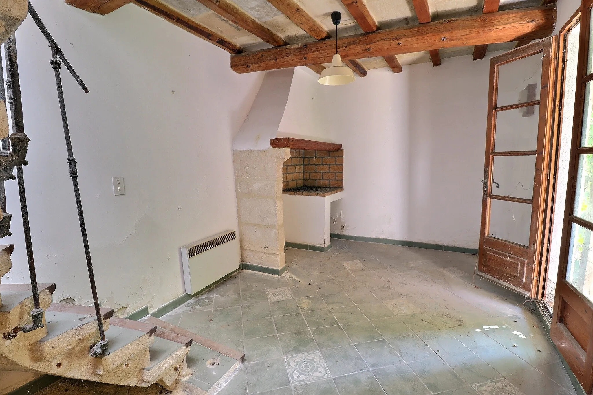 À vendre deux maisons de village à Congéniès - Idéal investissement avec charme et potentiel 