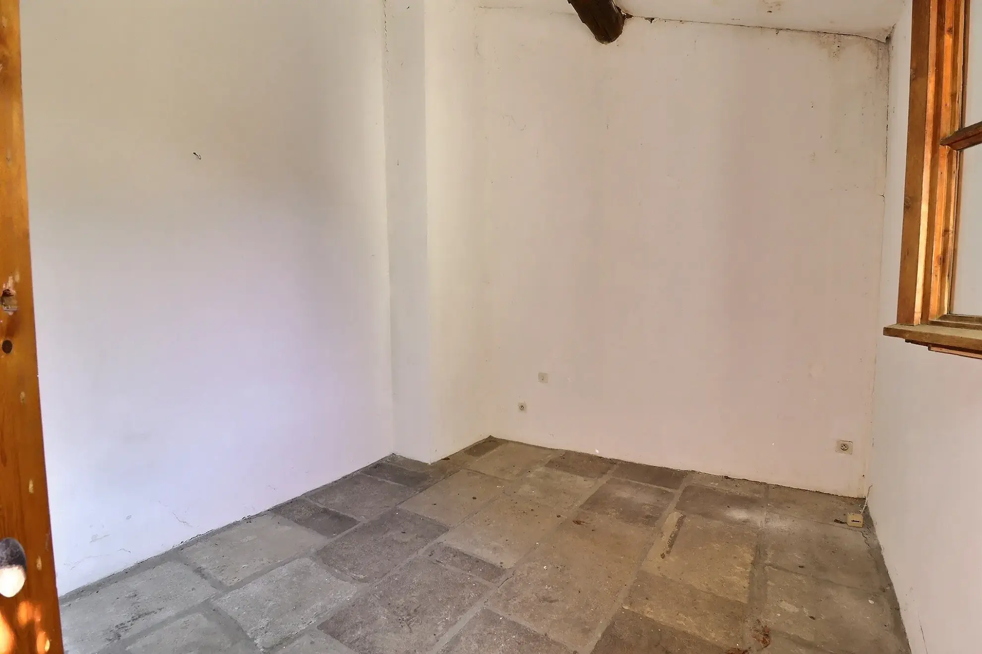 À vendre deux maisons de village à Congéniès - Idéal investissement avec charme et potentiel 
