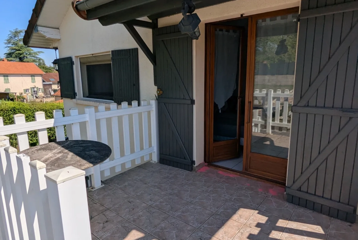 Maison individuelle à Arc-les-Gray de 116 m² avec jardin et garage 