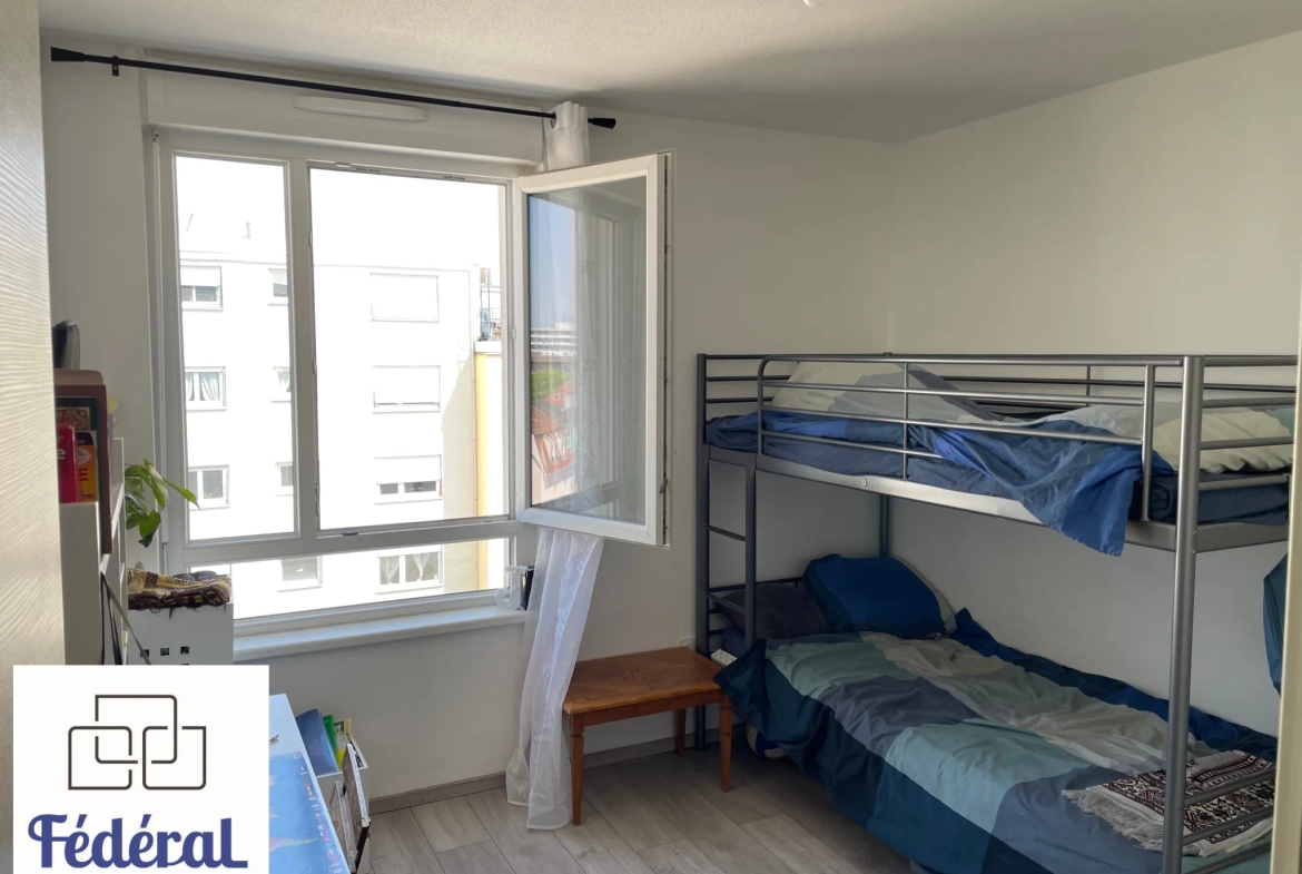 Appartement F4 à Bischheim avec terrasse, garage et parc privé proche Strasbourg 