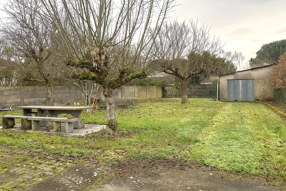 Maison 6 pièces à Toulenne - 189 m² avec potentiel et garage 