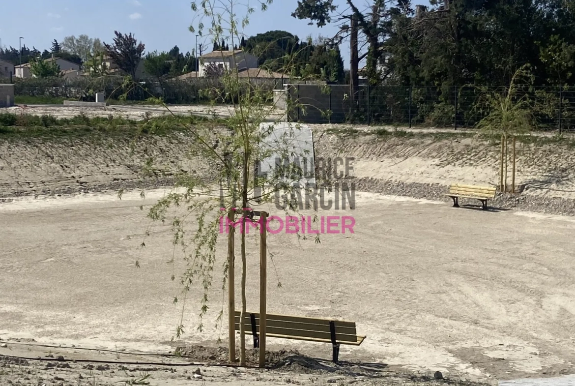 Terrain constructible à Châteaurenard, parcelles viabilisées et libres de constructeur 