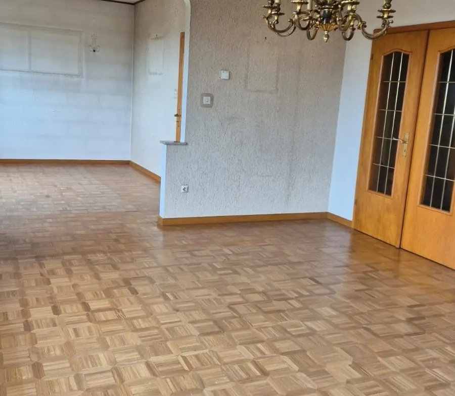 Maison à Oeting de 148 m² avec jardin, garage et proches axes routiers 