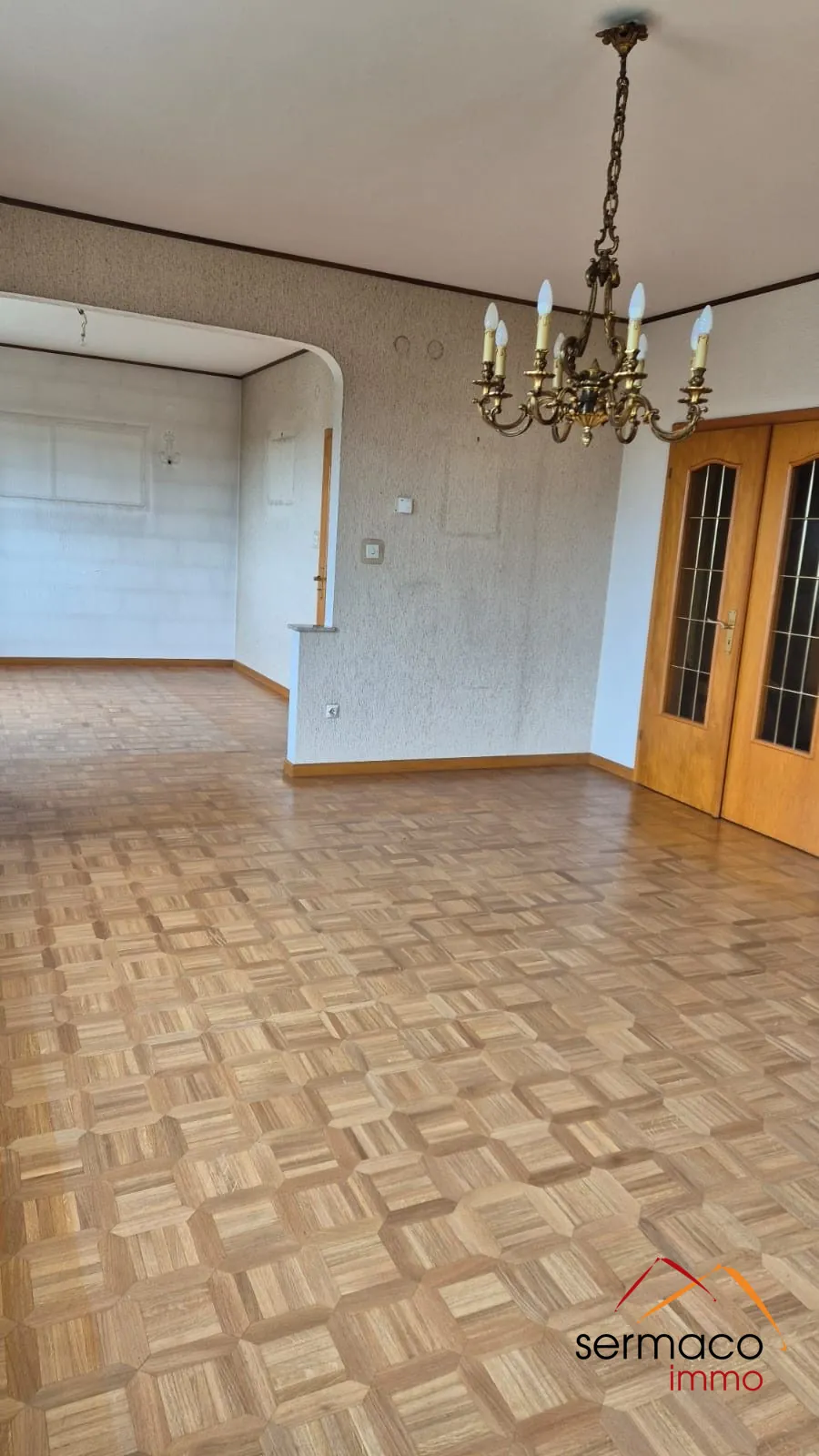 Maison à Oeting de 148 m² avec jardin, garage et proches axes routiers 