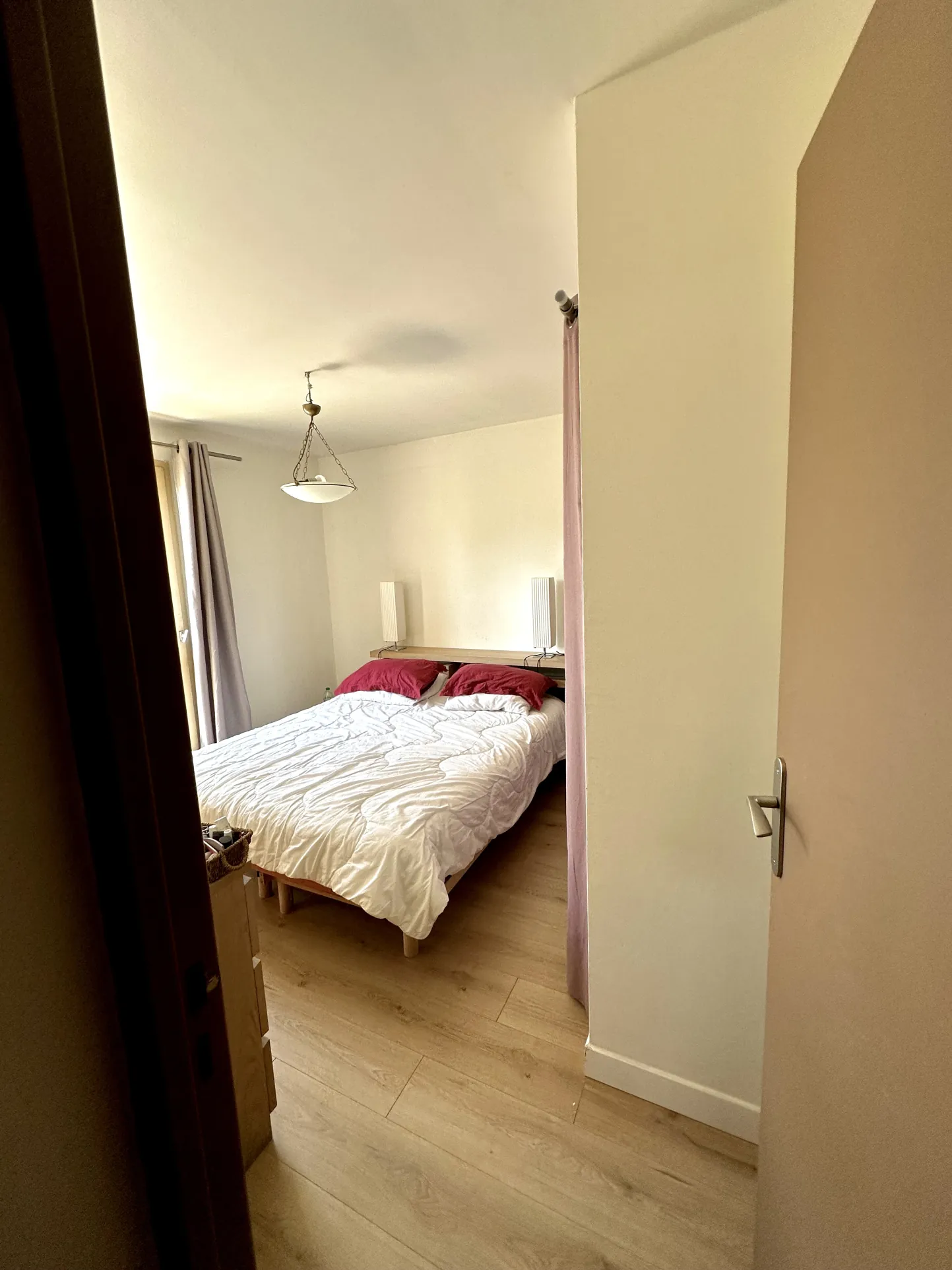 Maison rénovée de 86,73 m² avec jardins et garage à Grazaille, Carcassonne 