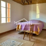 Maison à rénover avec 4 chambres et jardin à Arconsat