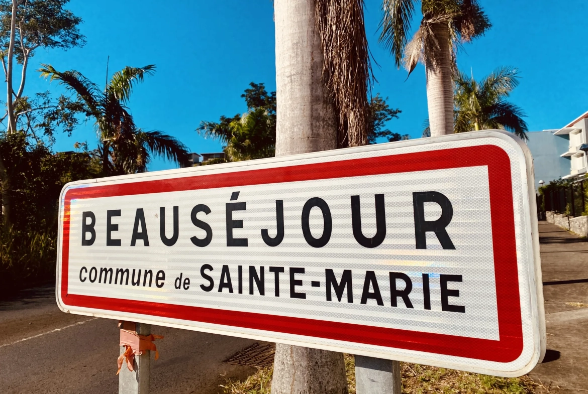 Terrain constructible de 298 m² à Sainte-Marie - Le Hameau 