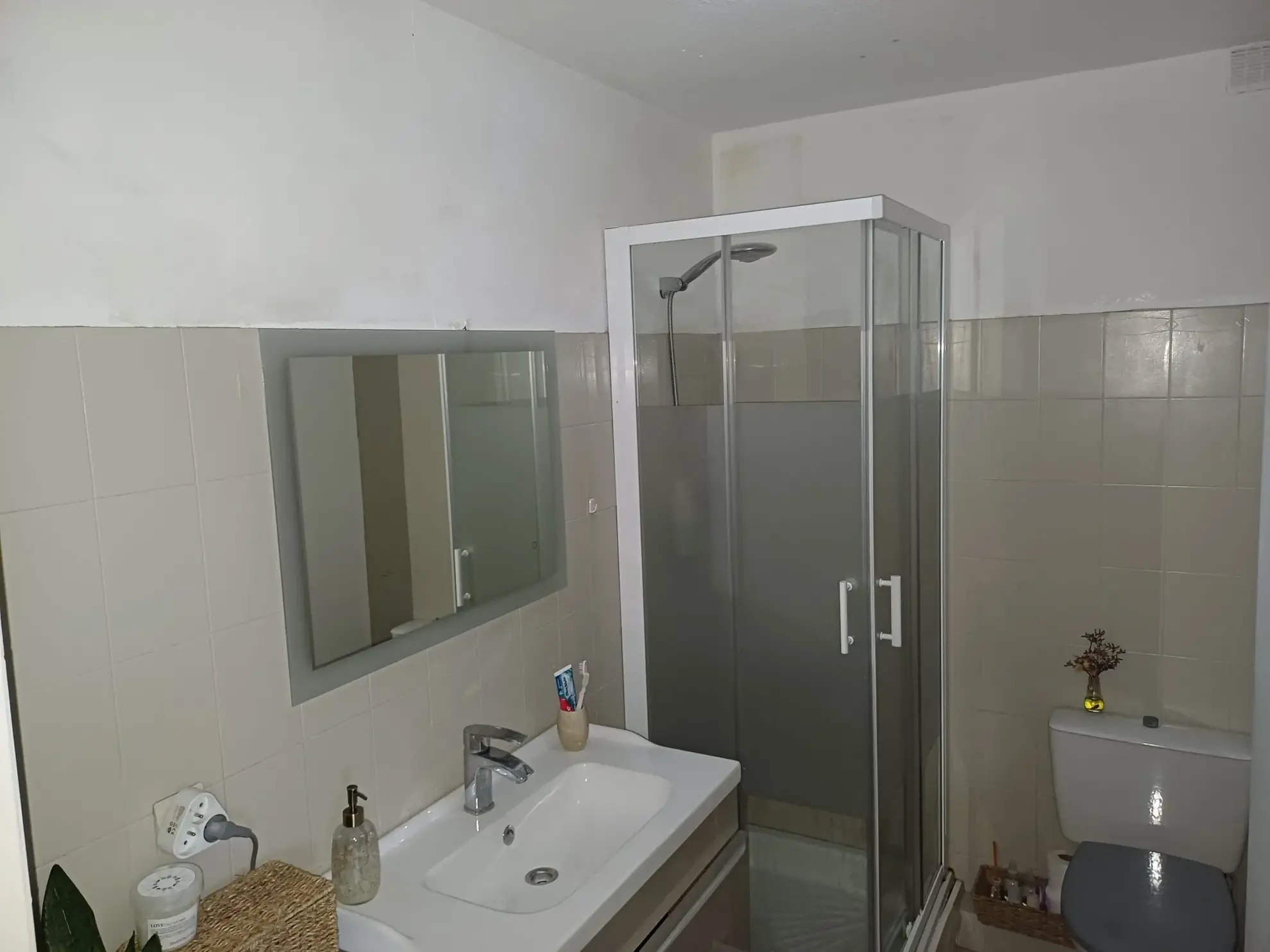 Appartement à vendre à Perpignan installé dans le quartier Saint Gaudérique avec parking 