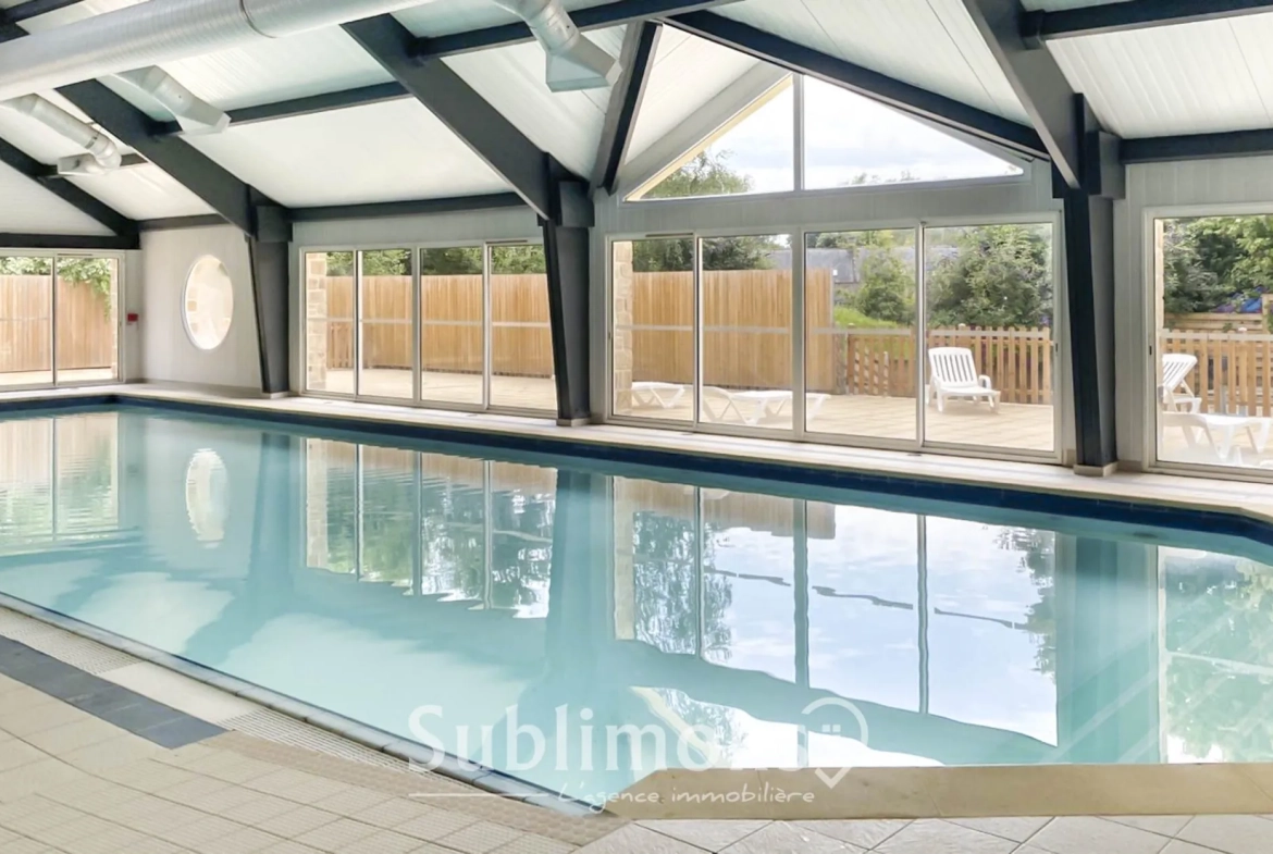 Chalet en bois 46 m² à Sulniac - Résidence sécurisée avec terrasse et piscine 