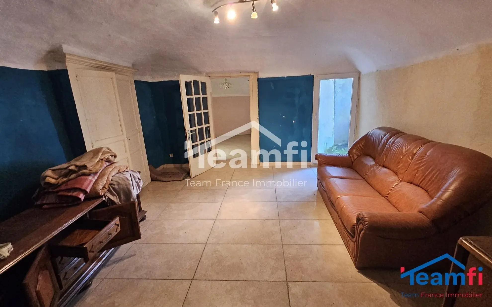 Grande maison en pierre à Les Mages avec potentiel, idéale pour investissement ou résidence principale 