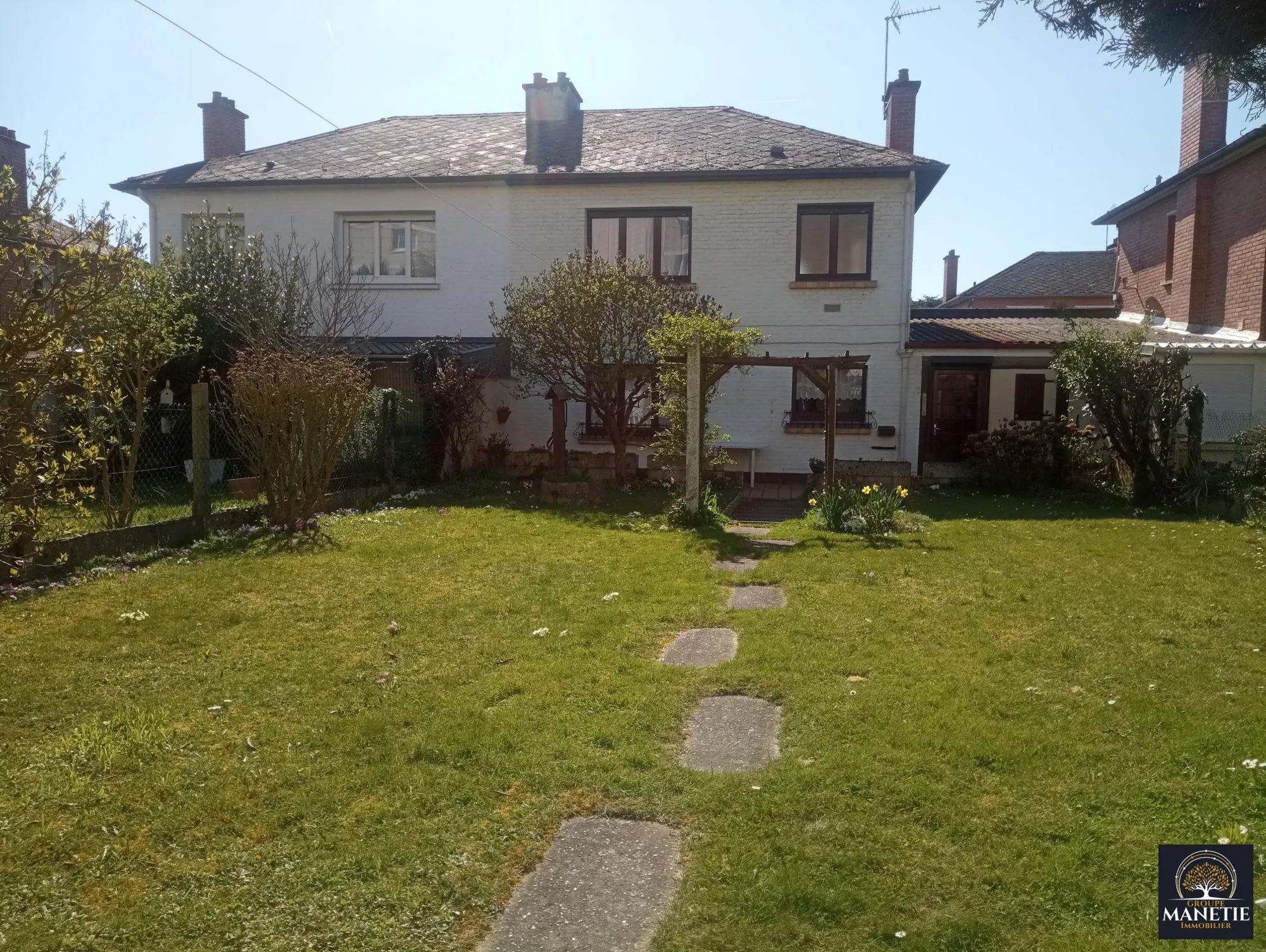 Maison de ville avec 3 chambres à Arras - idéal premier achat ou investissement 
