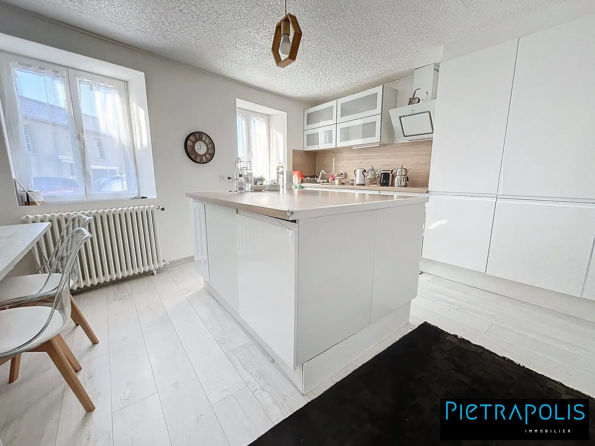 Maison rénovée avec 3 chambres et potentiel d'extension à Pietrapolis 