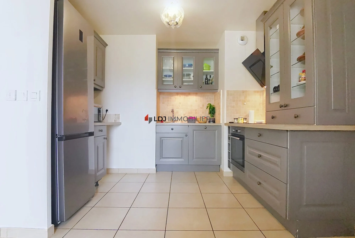Appartement T3 avec terrasse et parking à Perpignan - Secteur Garrigole 