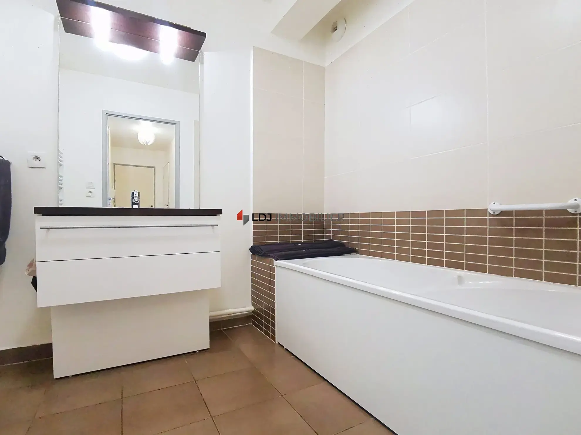 Appartement T3 avec terrasse et parking à Perpignan - Secteur Garrigole 