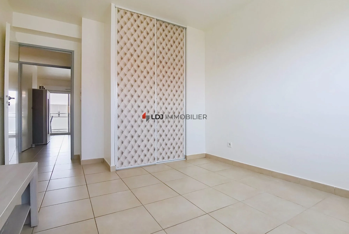 Appartement T3 avec terrasse et parking à Perpignan - Secteur Garrigole 
