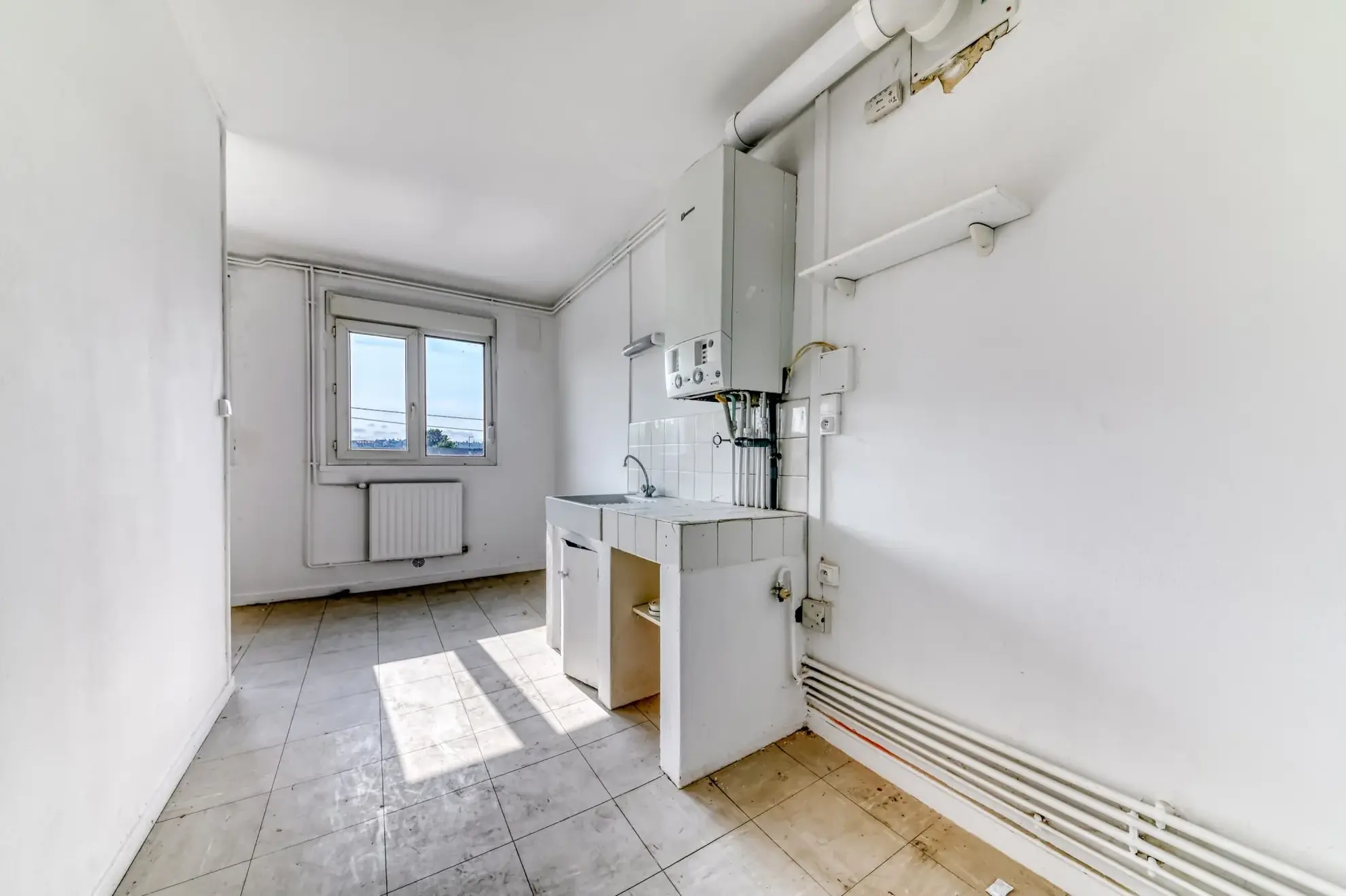 A vendre appartement T2 à Grigny, proche commodités, avec parking et faible consommation énergétique 