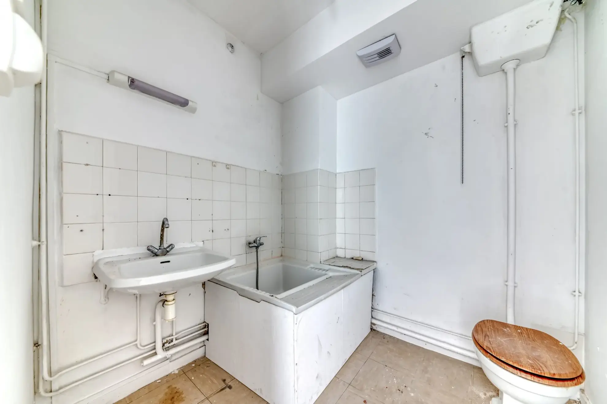 A vendre appartement T2 à Grigny, proche commodités, avec parking et faible consommation énergétique 