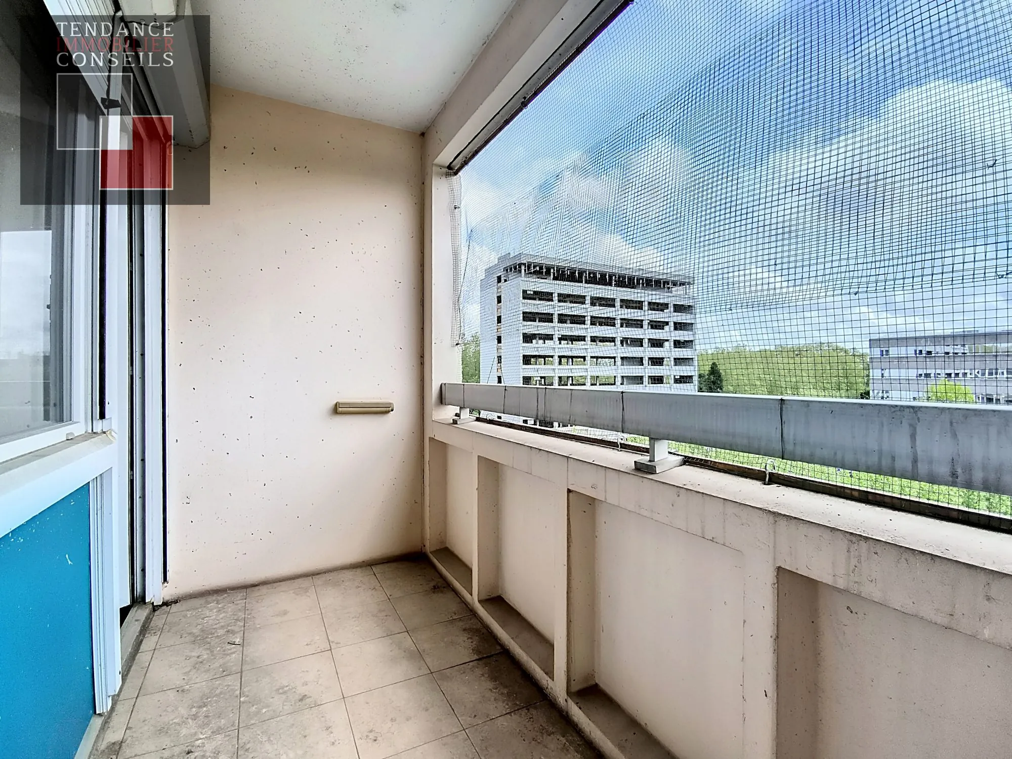 Appartement T4 avec garage à Mâcon, vue sur la Saône, proximité centre-ville 