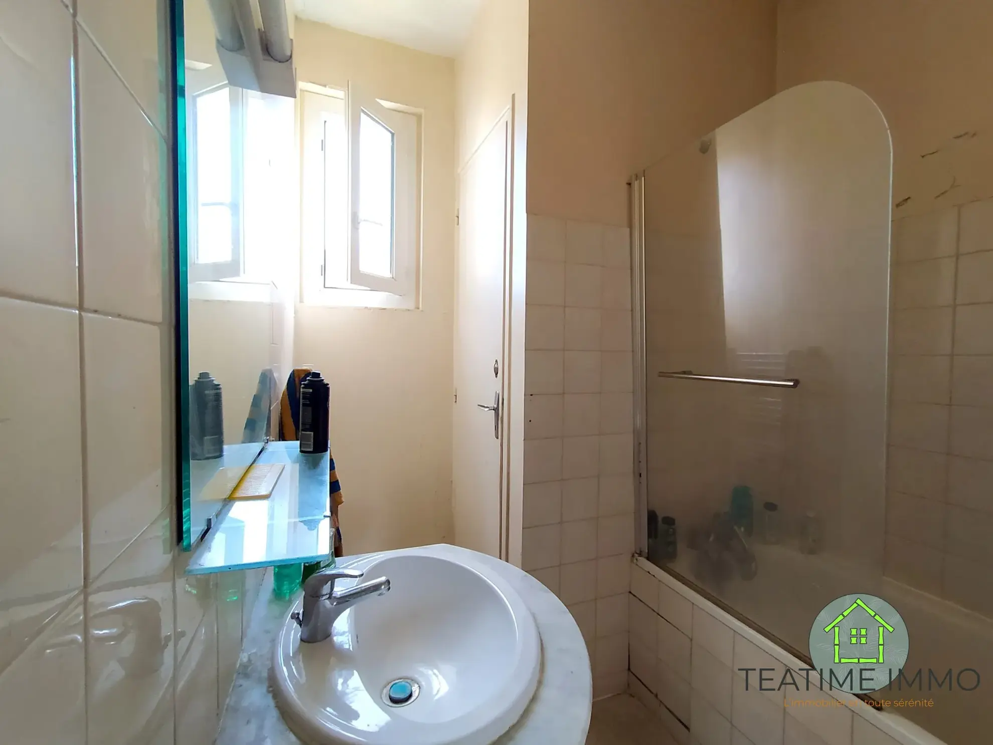 Maison à vendre à Fouesnant - 36 m², potentiel locatif et travaux en cours 