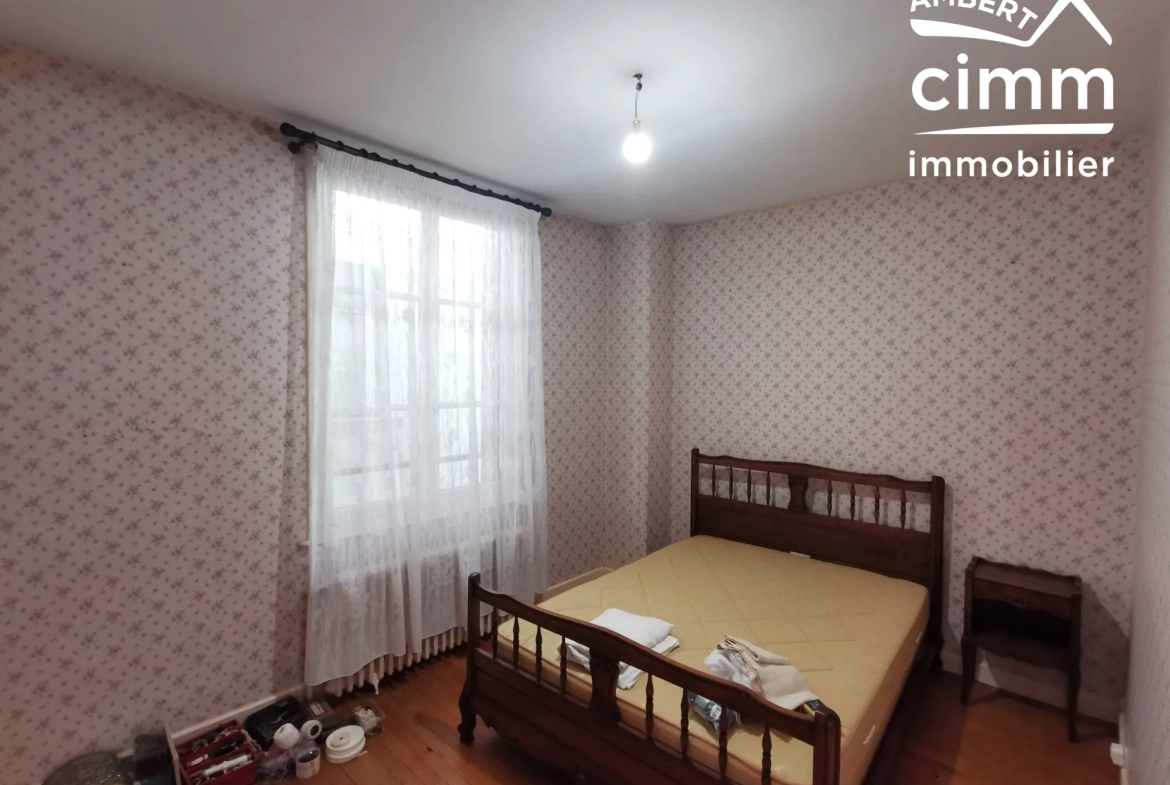 Maison familiale avec jardin à Ambert - 4 chambres, vue dégagée, 124 950 € 