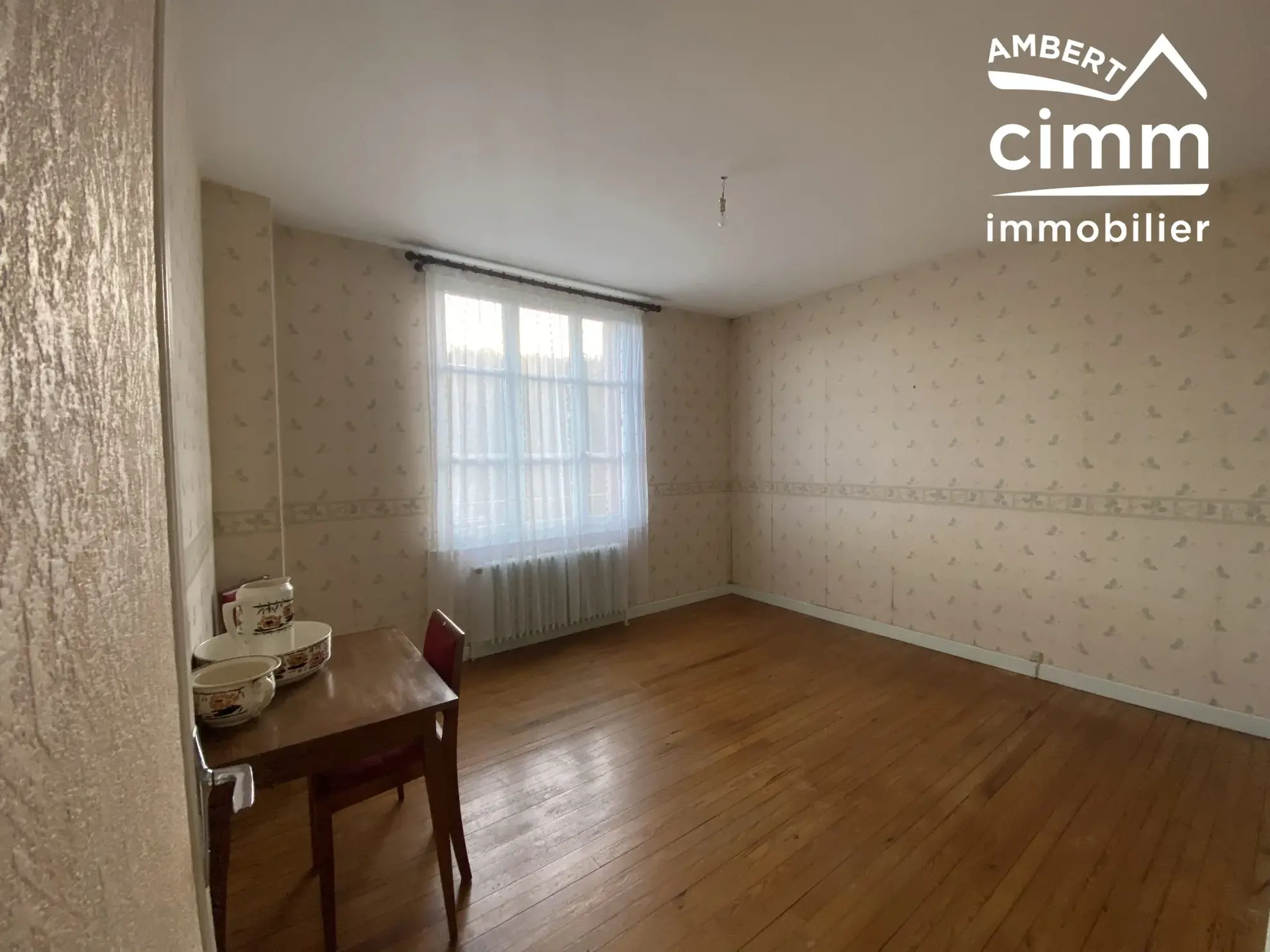 Maison familiale avec jardin à Ambert - 4 chambres, vue dégagée, 124 950 € 