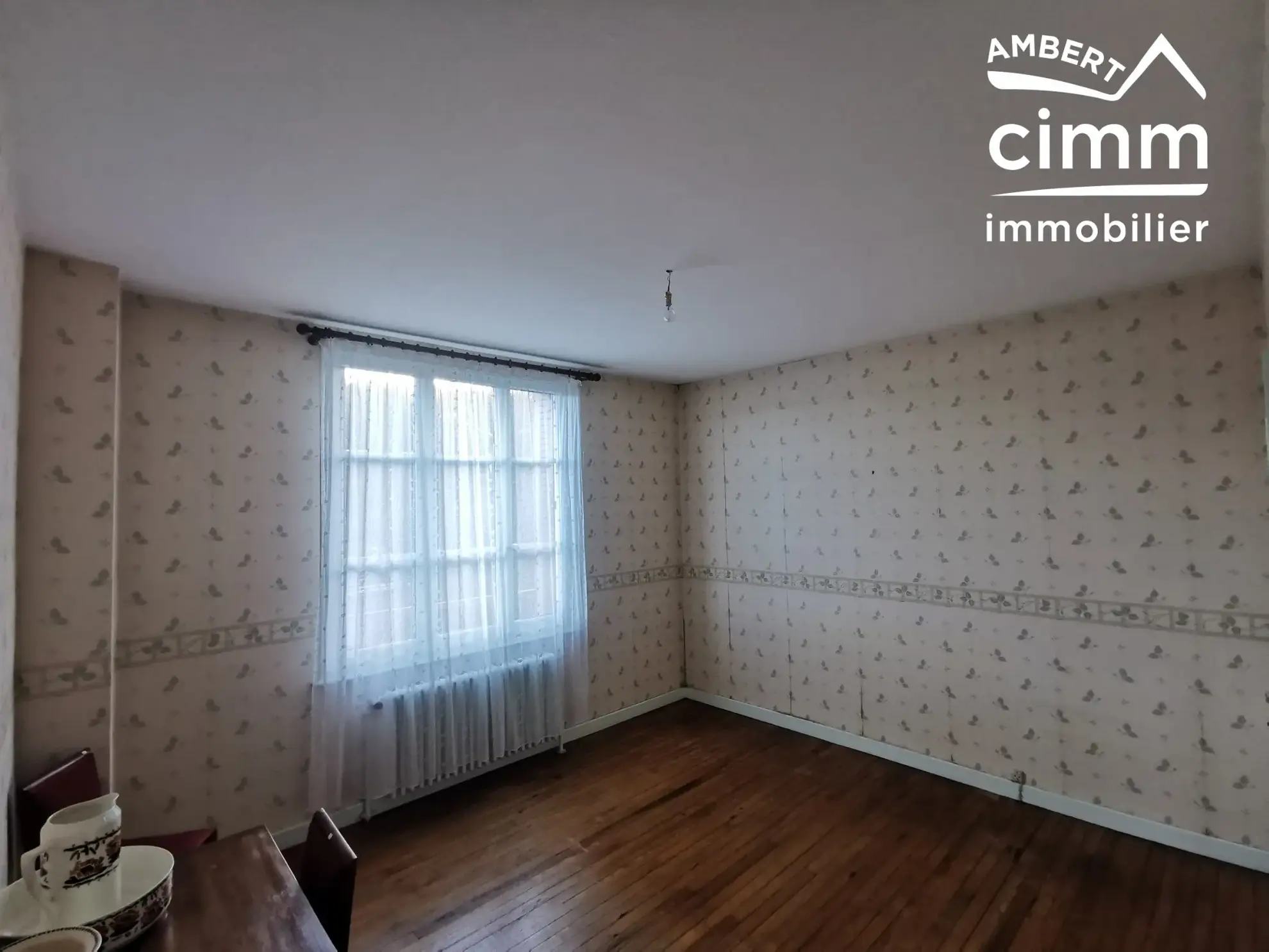 Maison familiale avec jardin à Ambert - 4 chambres, vue dégagée, 124 950 € 