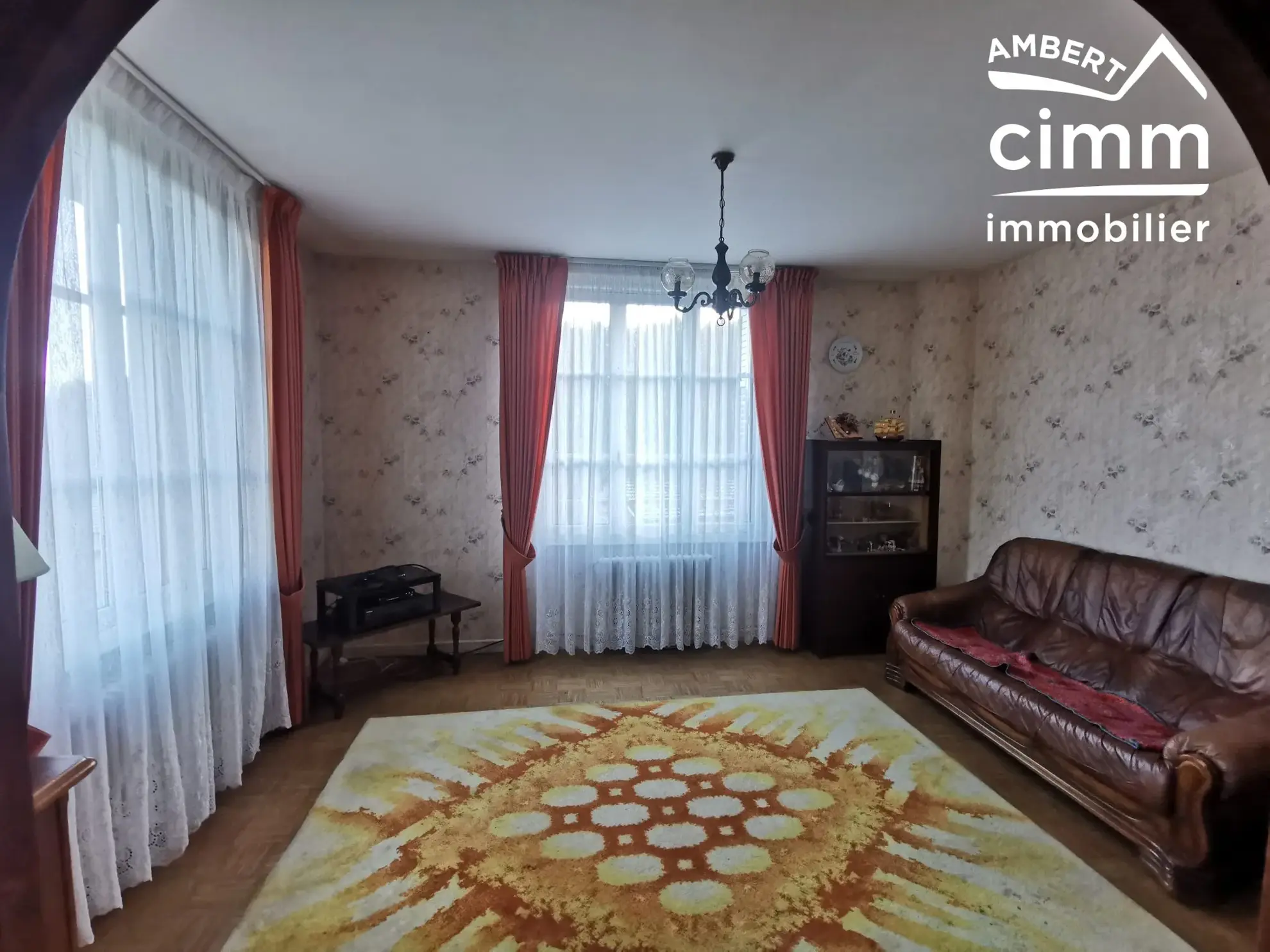 Maison familiale avec jardin à Ambert - 4 chambres, vue dégagée, 124 950 € 