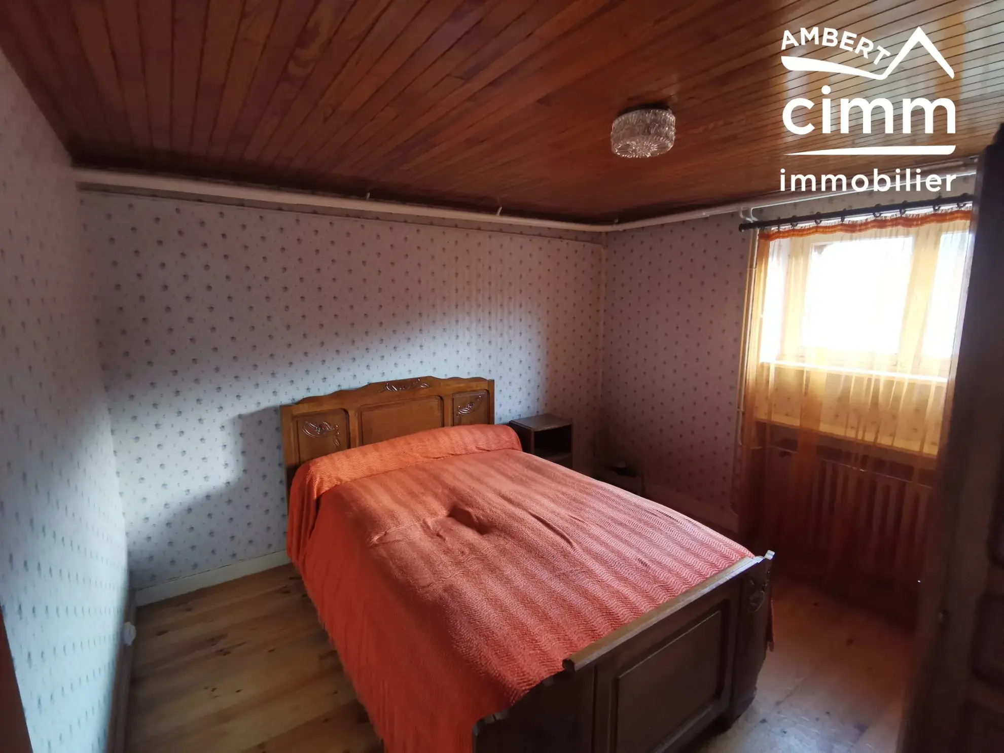 Maison familiale avec jardin à Ambert - 4 chambres, vue dégagée, 124 950 € 