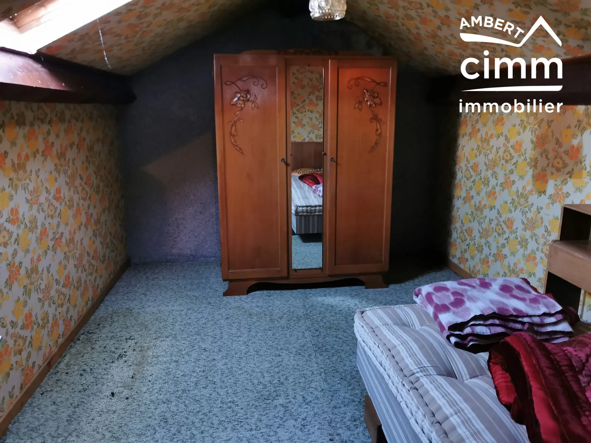 Maison familiale avec jardin à Ambert - 4 chambres, vue dégagée, 124 950 € 