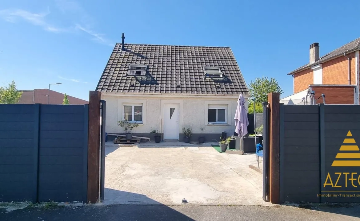 Maison à vendre à Cambrai avec jardin plein sud et terrasse de 30 m² 