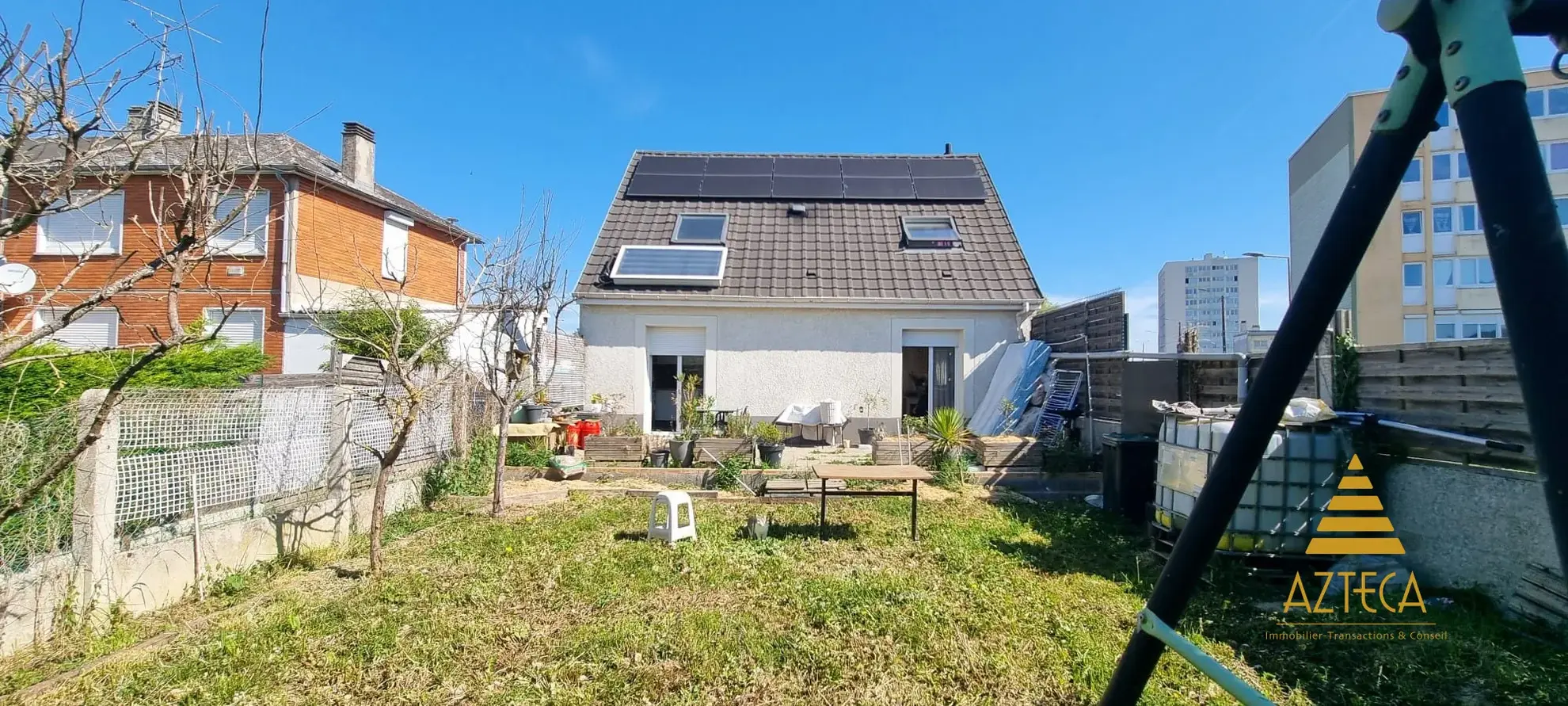 Maison à vendre à Cambrai avec jardin plein sud et terrasse de 30 m² 