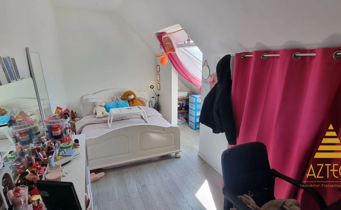 Maison à vendre à Cambrai avec jardin plein sud et terrasse de 30 m² 